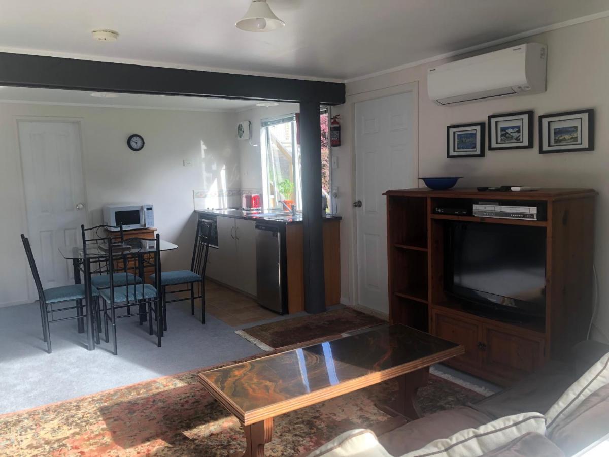 Spiral Gardens Country Park Retreat Apartment Raurimu Exterior foto