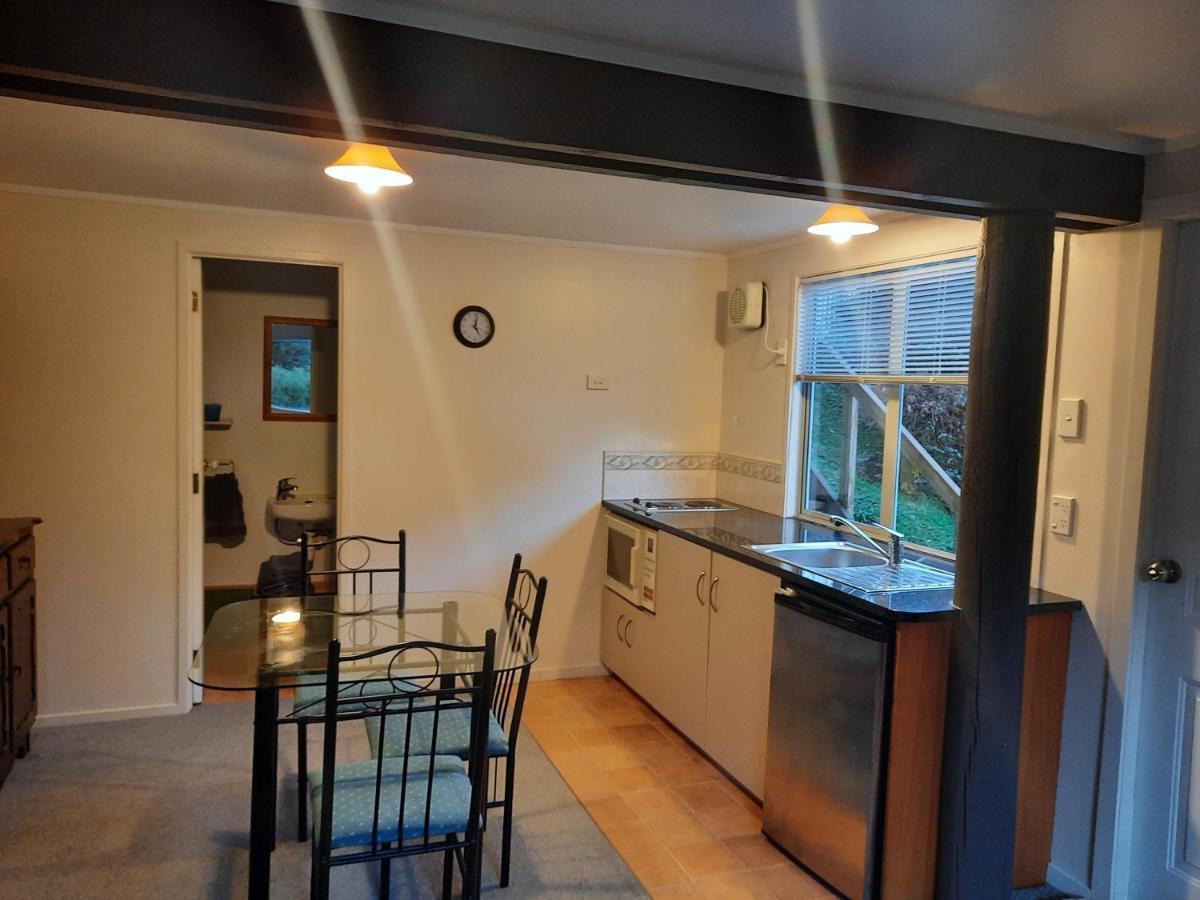 Spiral Gardens Country Park Retreat Apartment Raurimu Exterior foto